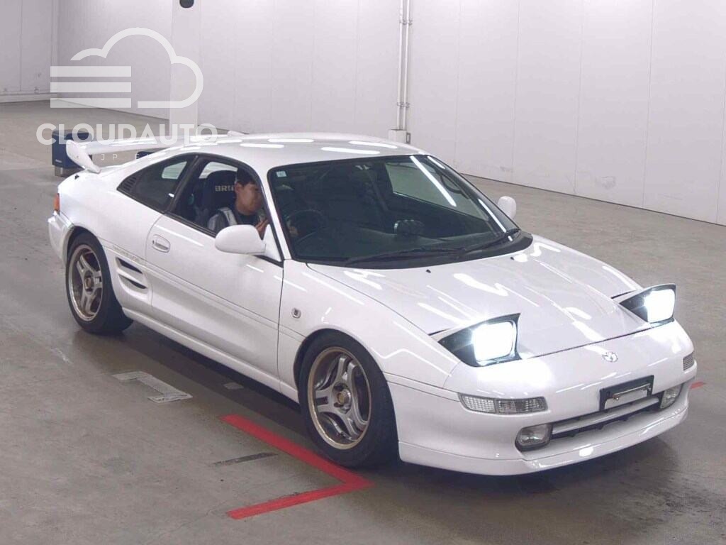 1999 TOYOTA MR2