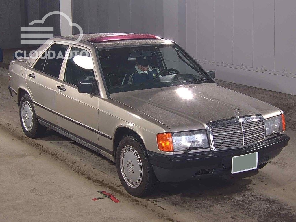1986 Mercedes-Benz 190 CLASS