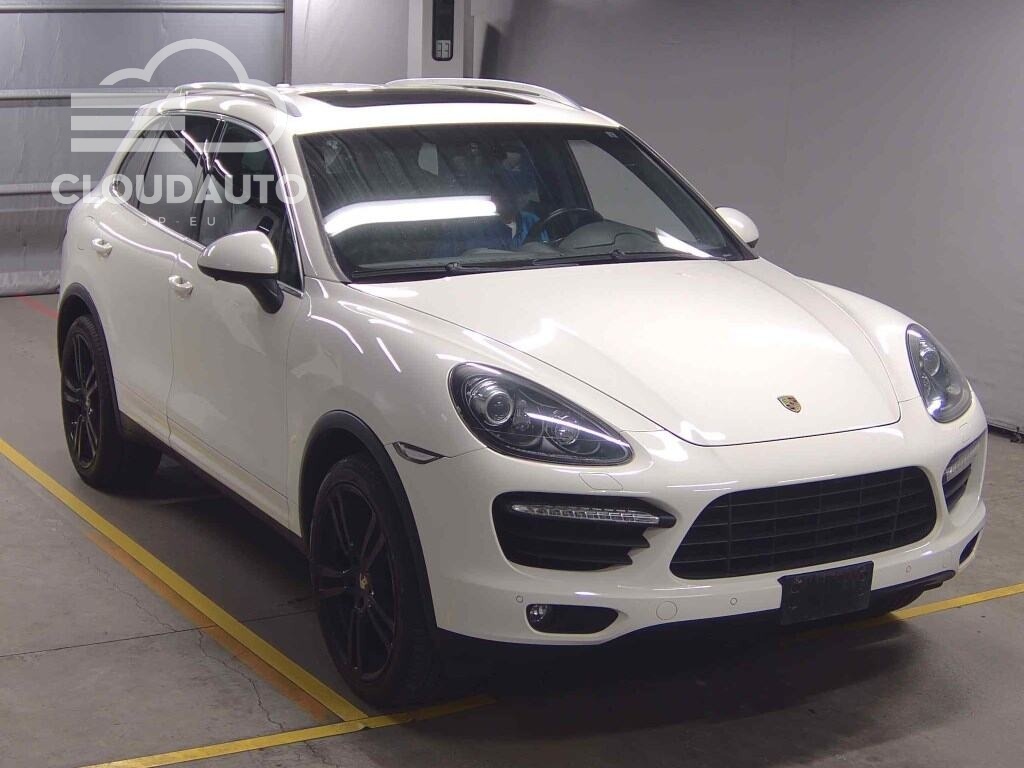 2011 Porsche CAYENNE