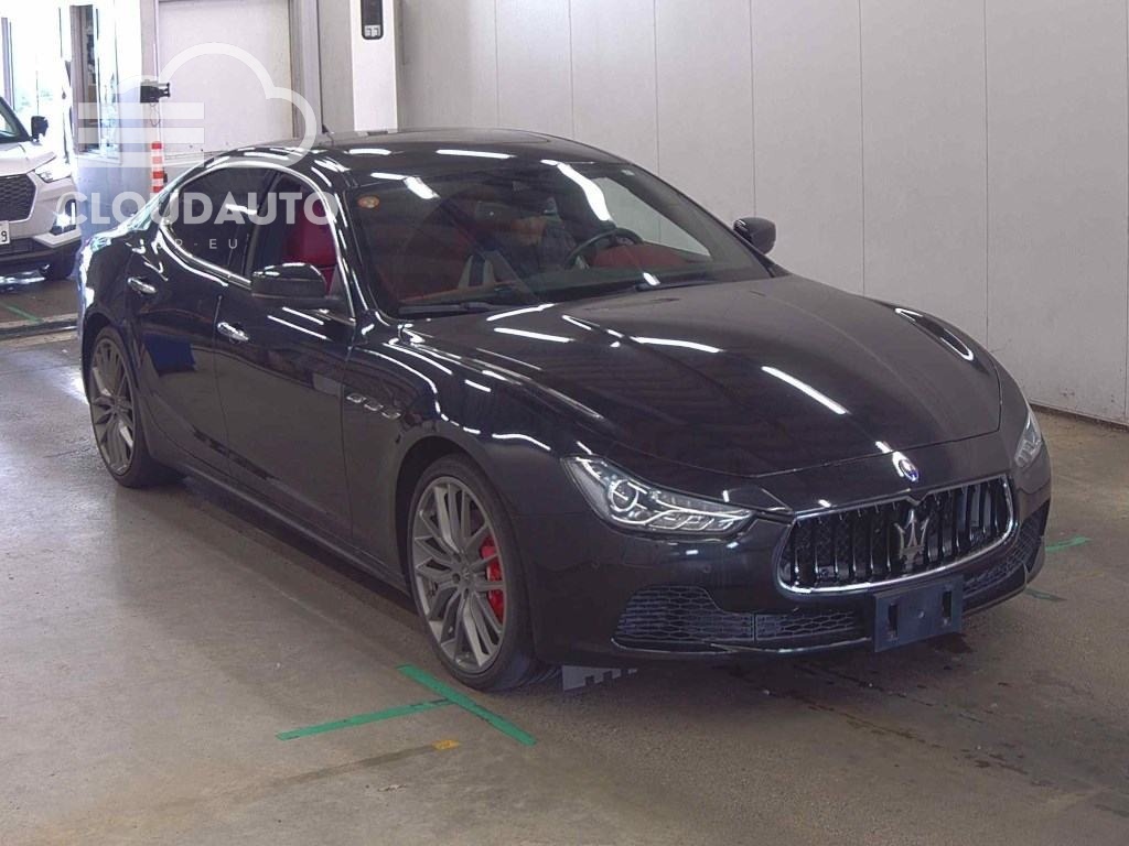 2017 Maserati GHIBLI