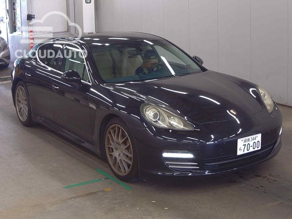 2010 Porsche PANAMERA