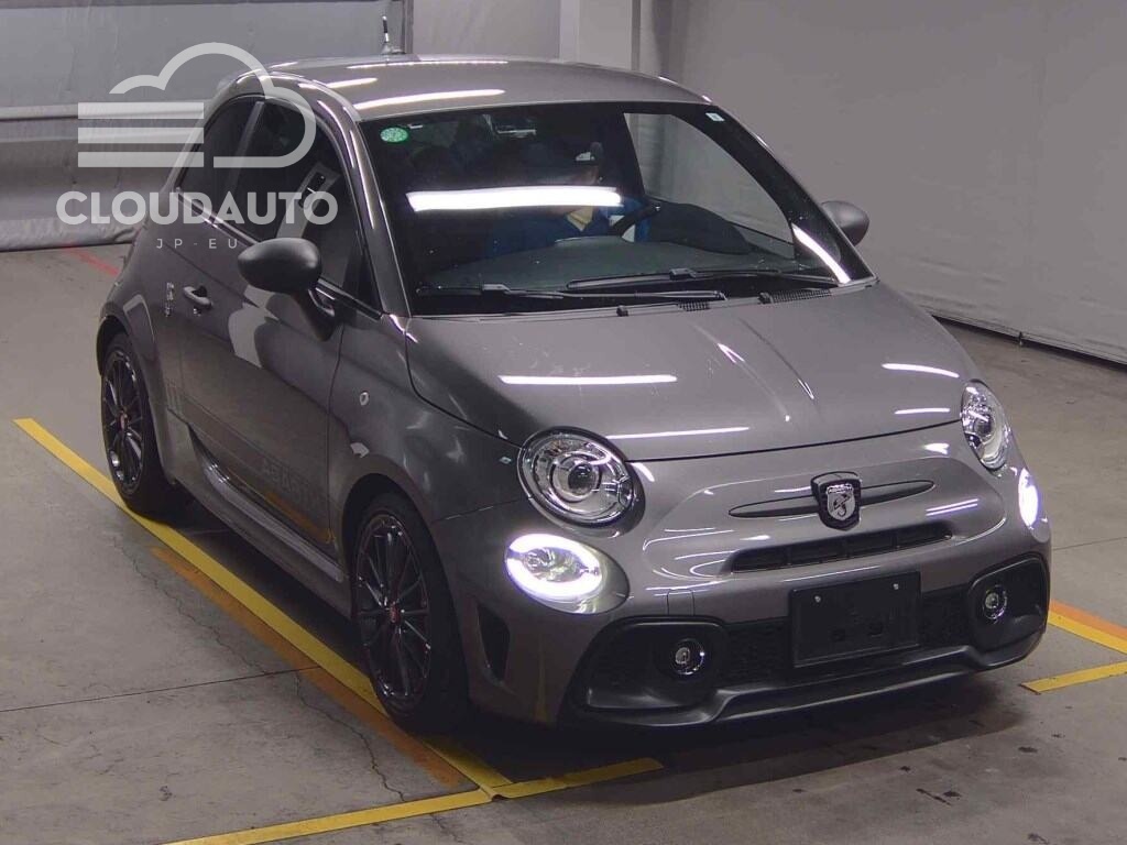 2021 Abarth 595