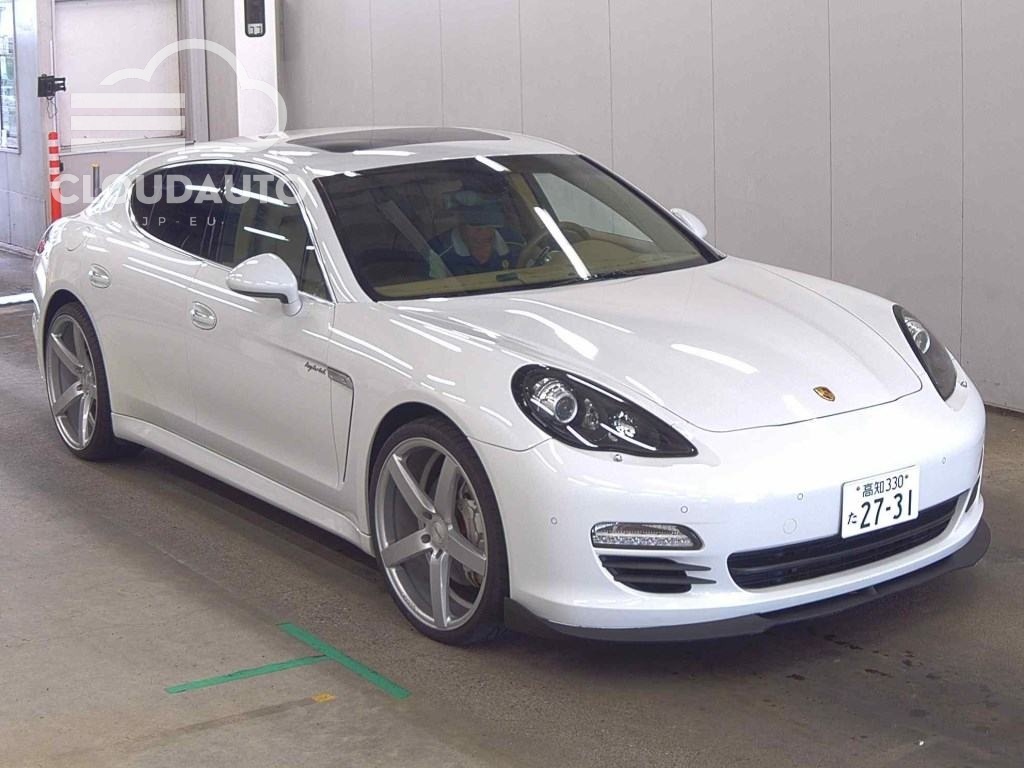 2012 Porsche PANAMERA