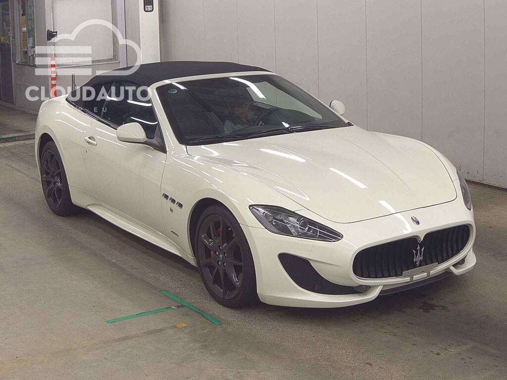 2014 Maserati GRANCABRIO