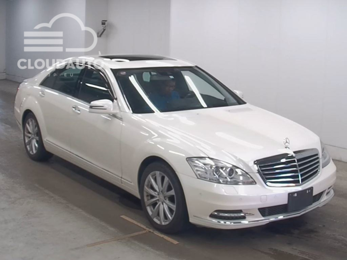 2010 Mercedes-Benz S-Class