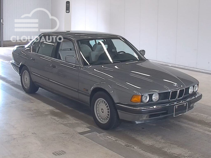 1992 BMW 7 Series