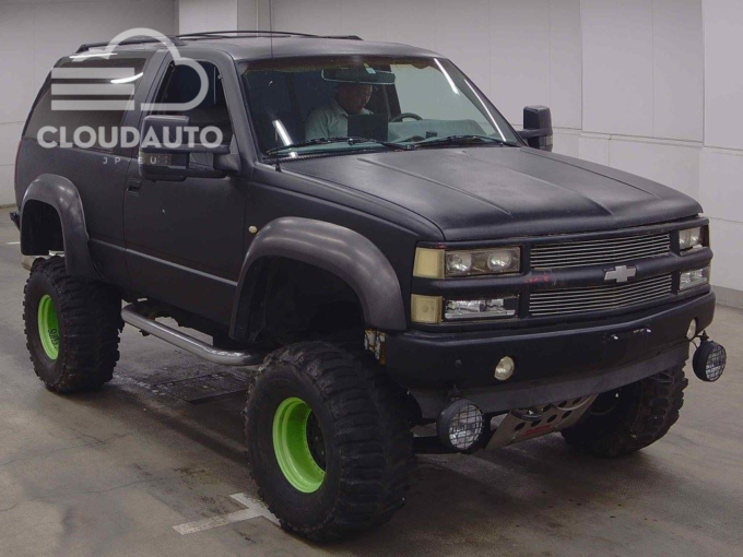 Chevrolet TAHOE SPORT