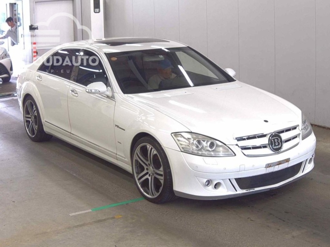 2005 Mercedes-Benz S-Class