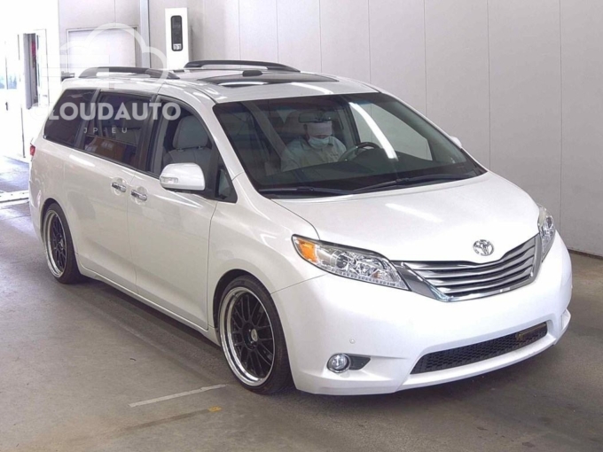 2020 Toyota SIENNA