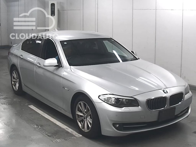 2013 BMW 5 Series