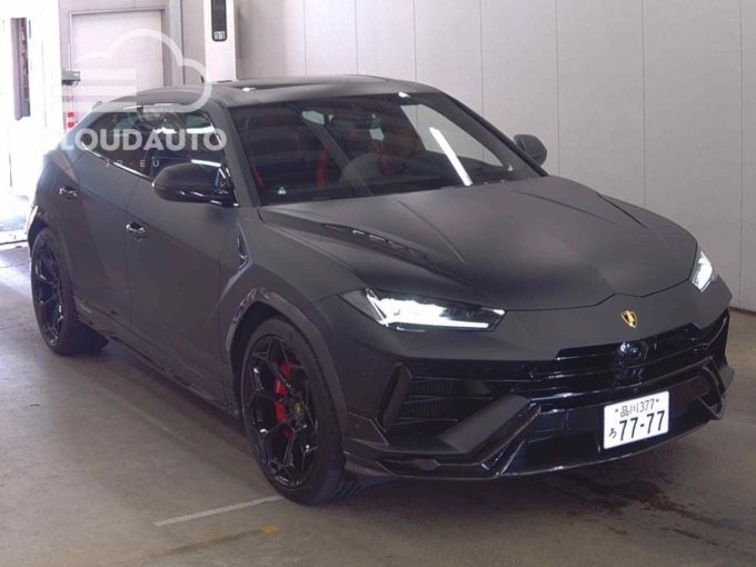 2025 Lamborghini URUS