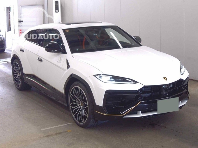 2025 Lamborghini URUS