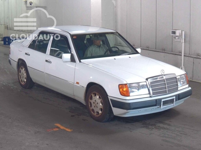 1990 Mercedes-Benz MEDIUM CLASS