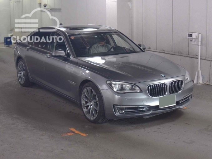 2012 BMW 7 Series